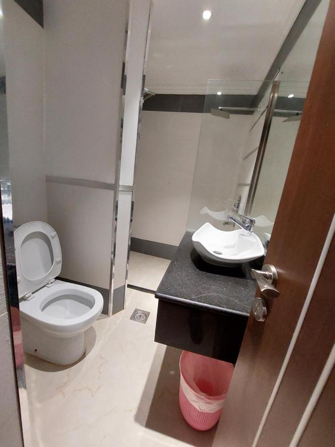 Eman House Aparthotel Салалах Екстериор снимка