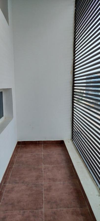 Eman House Aparthotel Салалах Екстериор снимка
